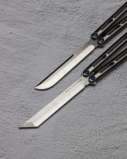 AMKW Tsuami Tanto and Classic Blade on Gray Surface